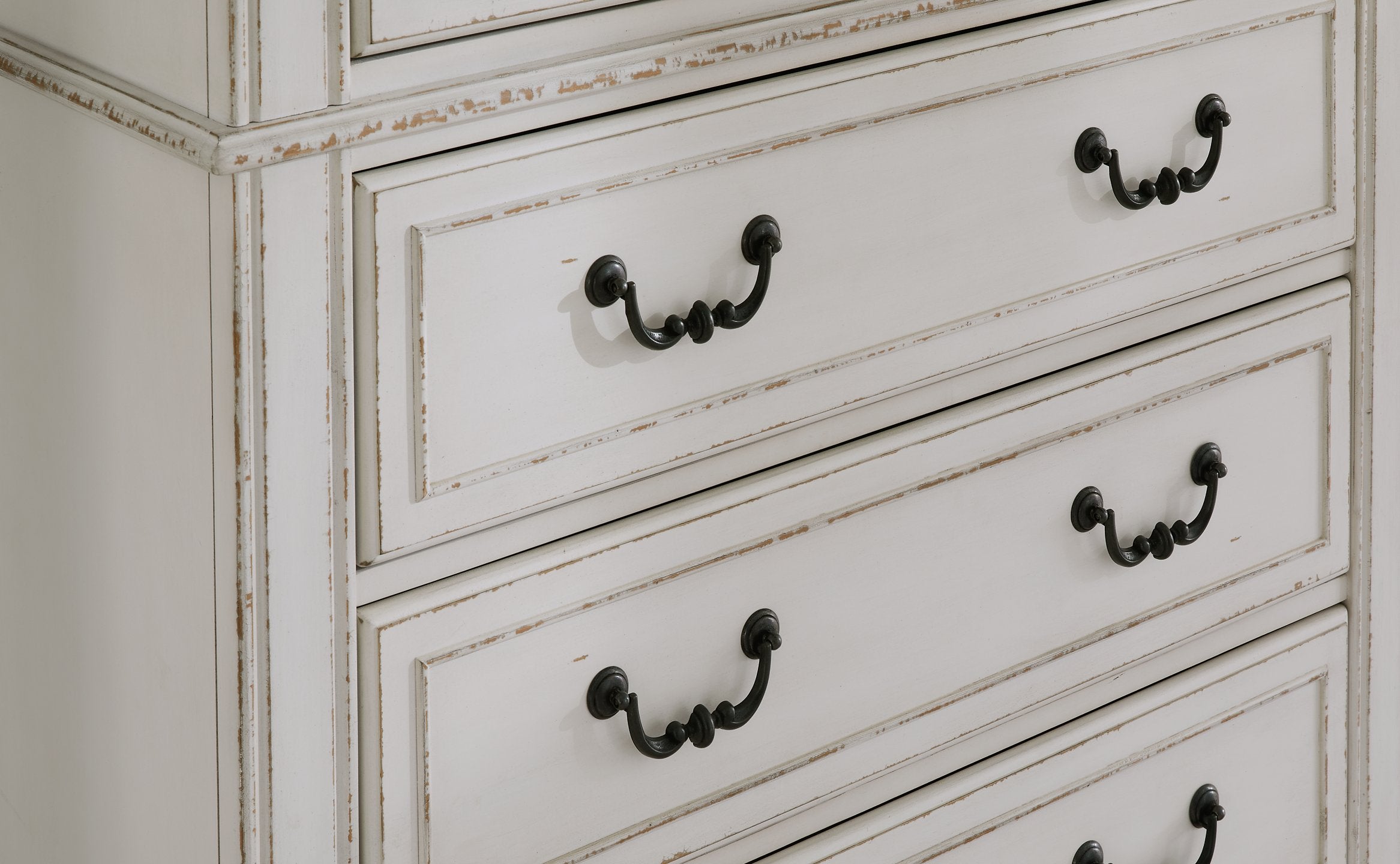 Blendon Dresser - Furniture & Design Outlet (Kalamazoo,MI)