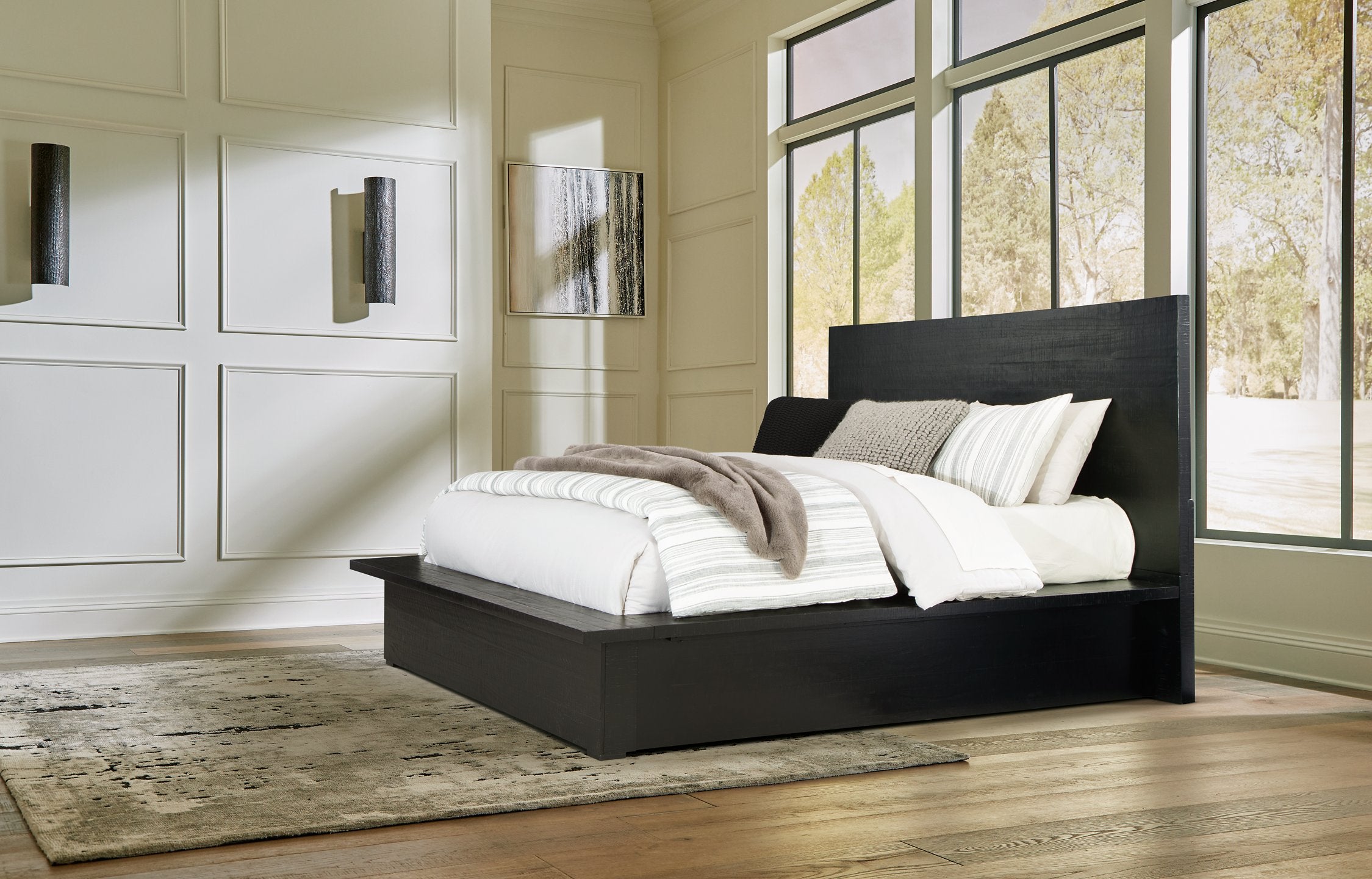 Londer Bed - Furniture & Design Outlet (Kalamazoo,MI)