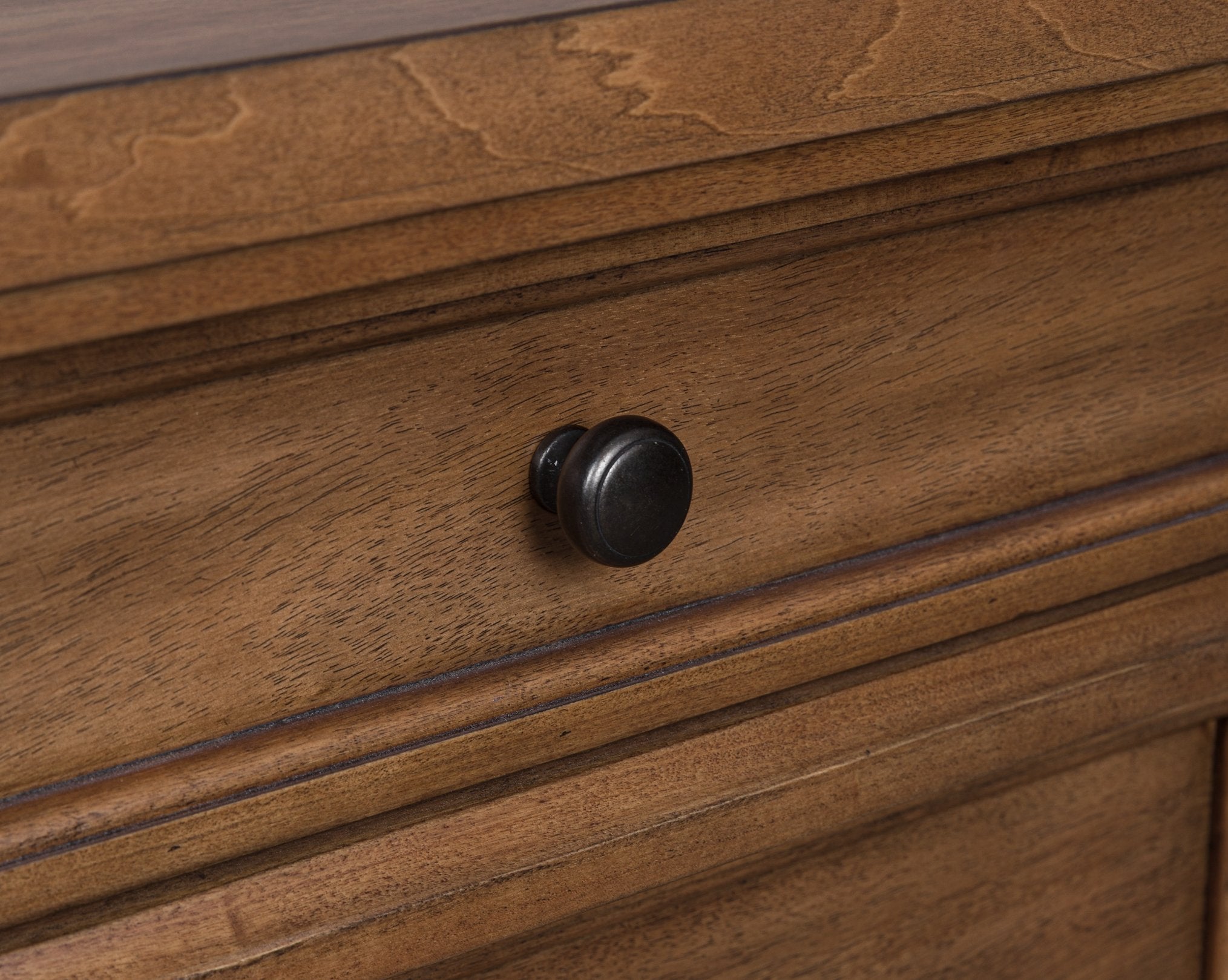 Chadworth Dresser - Furniture & Design Outlet (Kalamazoo,MI)