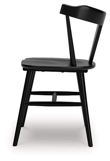 Gretlynn Dining Chair - Furniture & Design Outlet (Kalamazoo,MI)