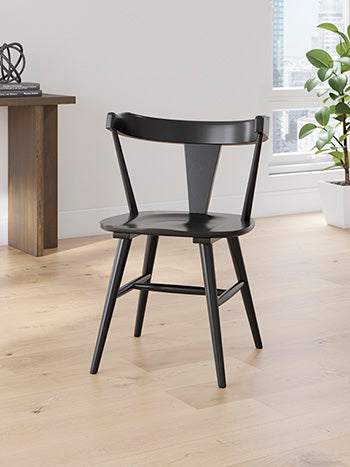 Gretlynn Dining Chair - Furniture & Design Outlet (Kalamazoo,MI)