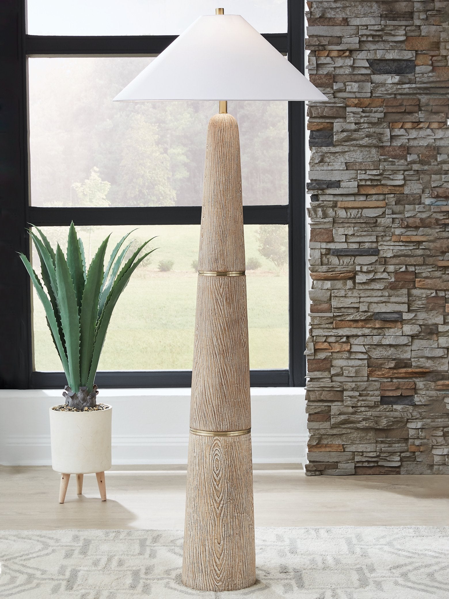 Gasparleigh Floor Lamp - Furniture & Design Outlet (Kalamazoo,MI)