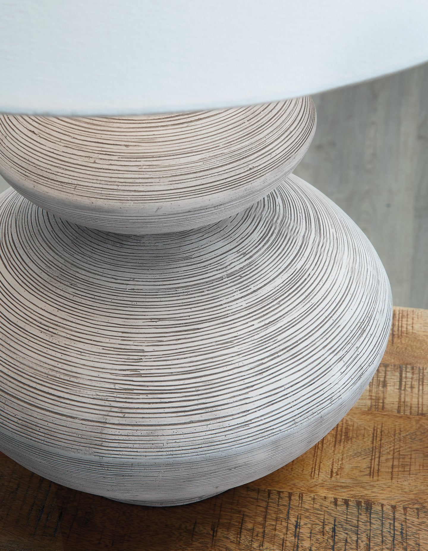 Brickdon Table Lamp - Furniture & Design Outlet (Kalamazoo,MI)
