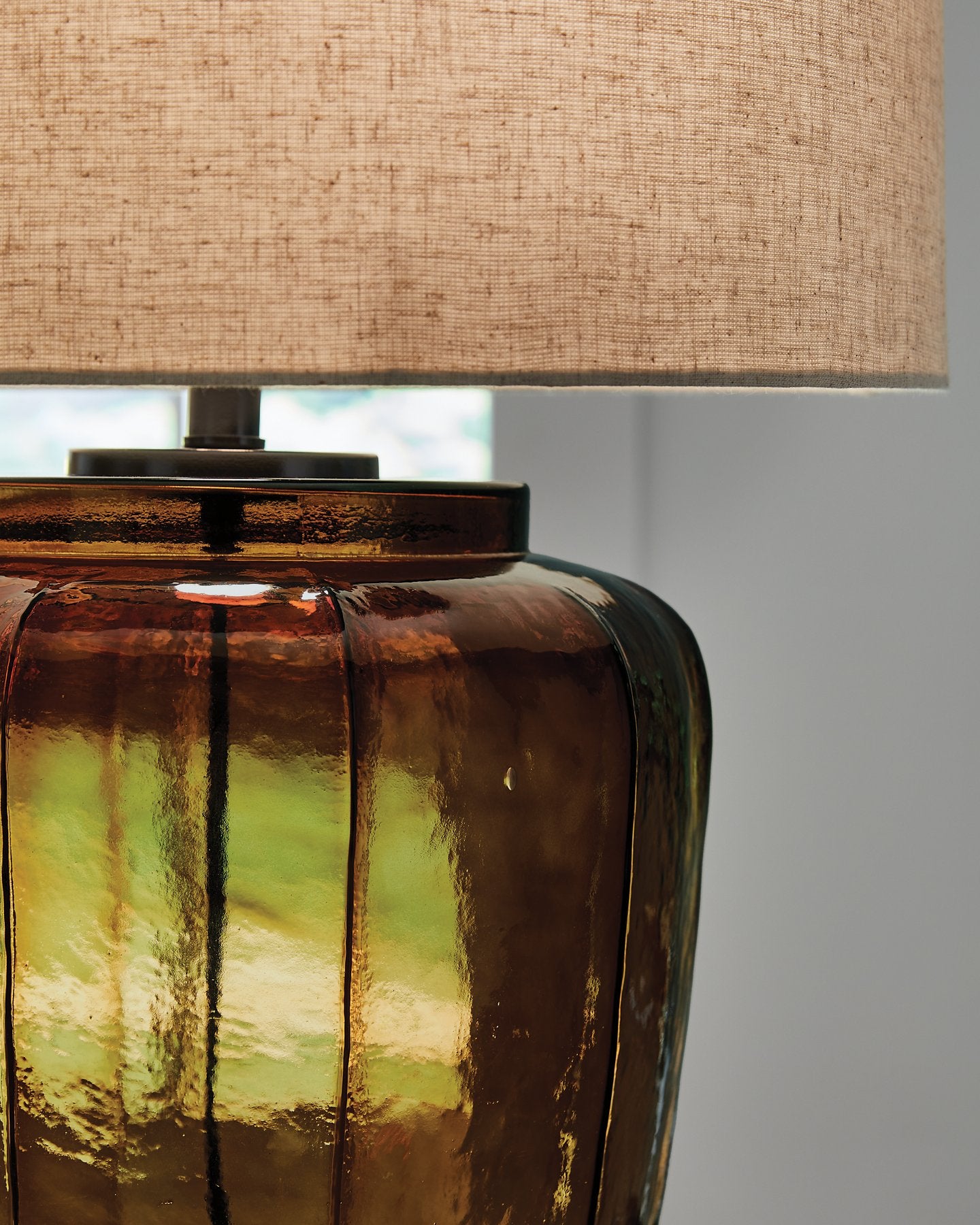 Bainmore Table Lamp - Furniture & Design Outlet (Kalamazoo,MI)