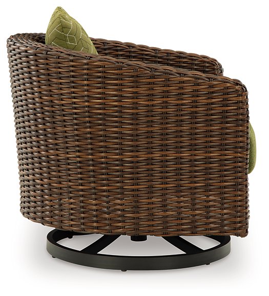 Horizon Hall Outdoor Package - Furniture & Design Outlet (Kalamazoo,MI)