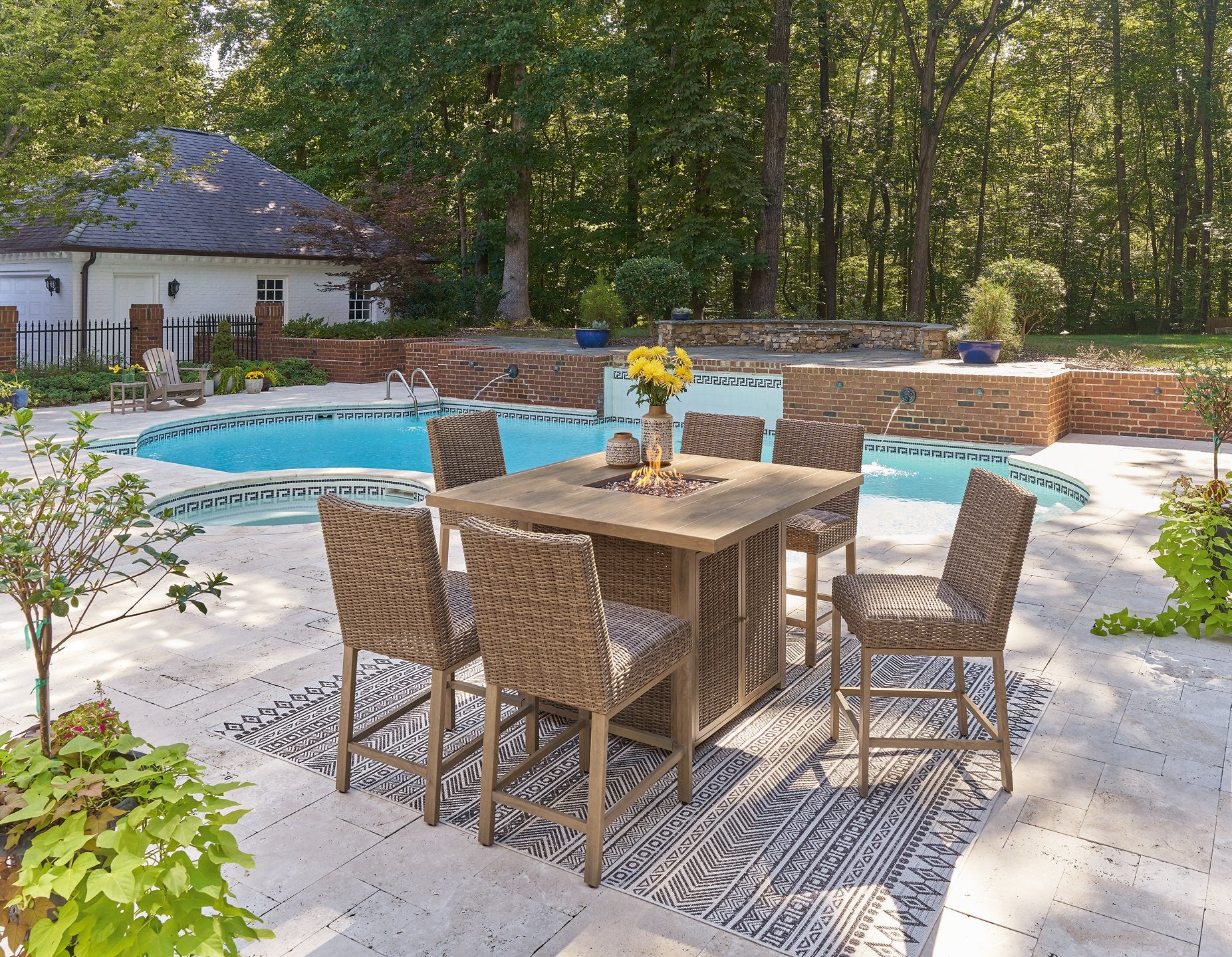 Walton Bridge Outdoor Dining Set - Furniture & Design Outlet (Kalamazoo,MI)