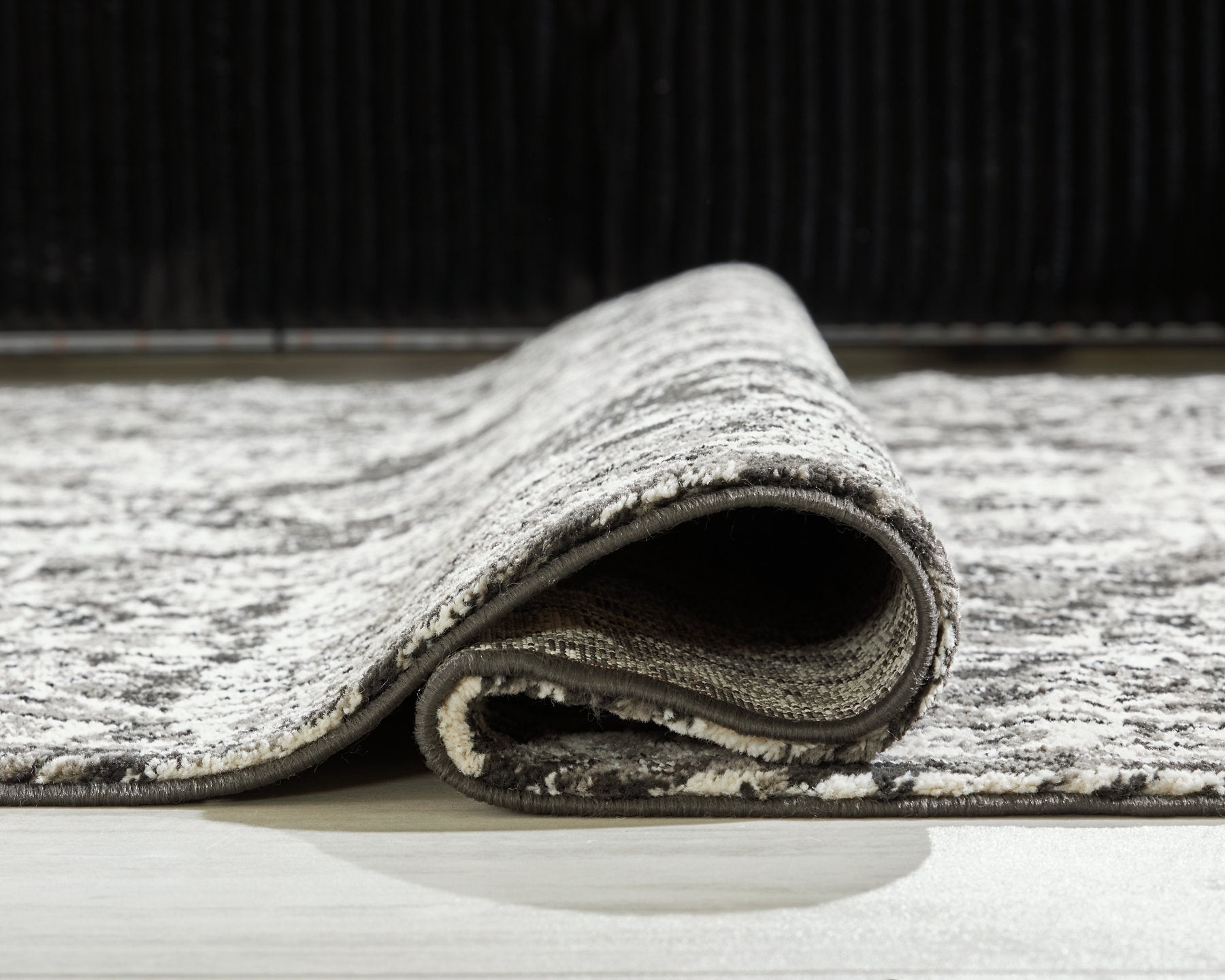 Glennisman Large Rug - Furniture & Design Outlet (Kalamazoo,MI)
