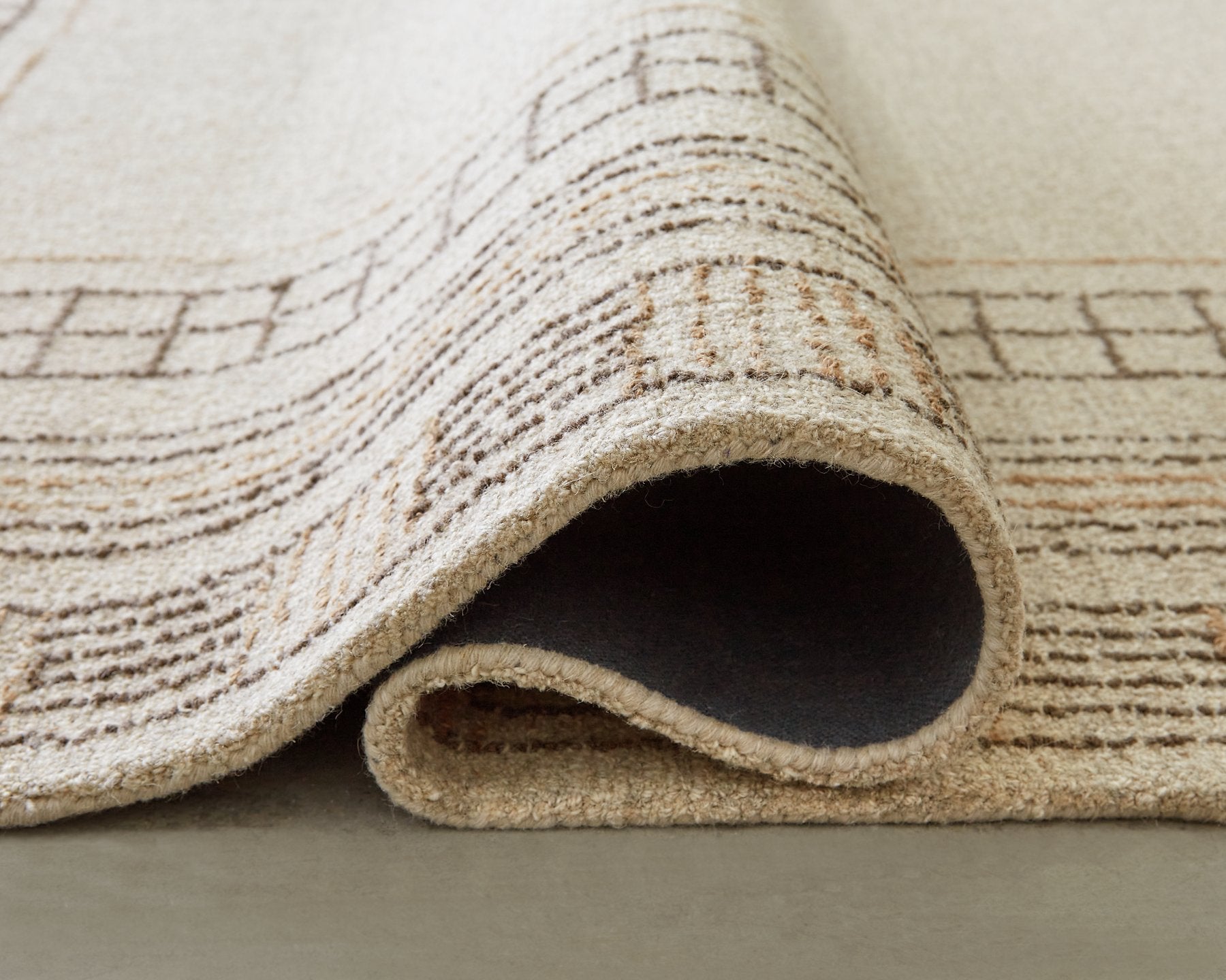 Idaman Rug - Furniture & Design Outlet (Kalamazoo,MI)