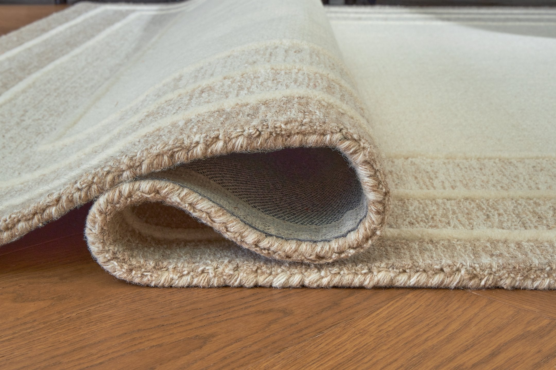 Teelgan Rug - Furniture & Design Outlet (Kalamazoo,MI)