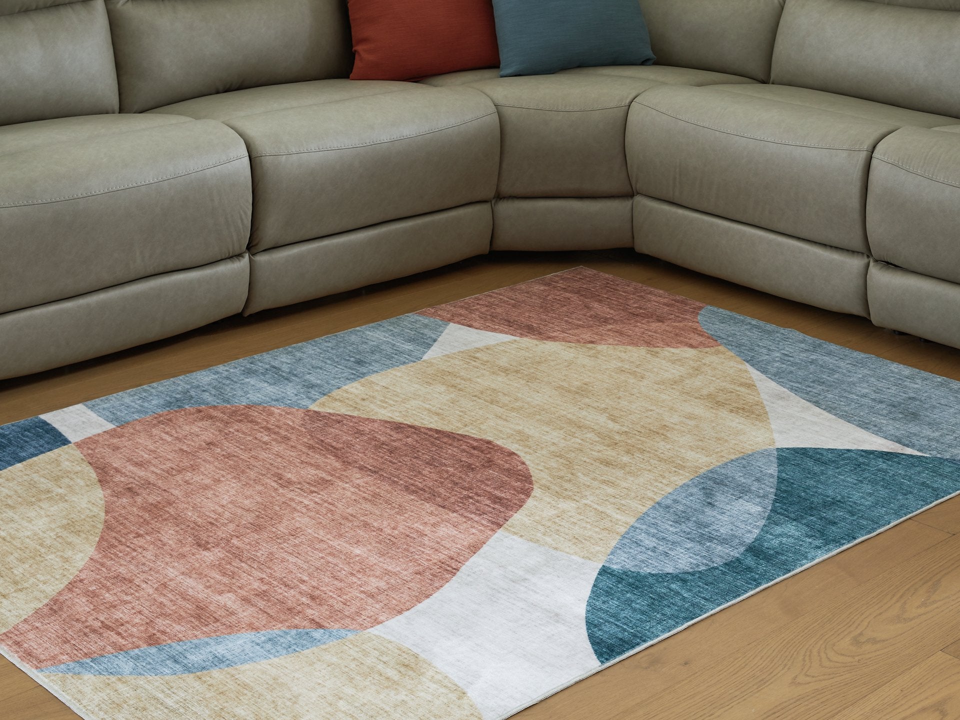 Chanleigh Washable 5' x 7' Area Rug - Furniture & Design Outlet (Kalamazoo,MI)