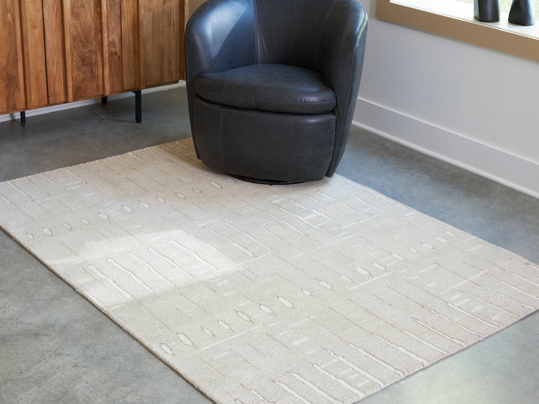 Wolbert 5' x 7' Area Rug - Furniture & Design Outlet (Kalamazoo,MI)