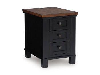Wildenauer Chairside End Table - Furniture & Design Outlet (Kalamazoo,MI)